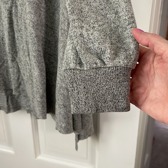 Messimo Hooded Sweater - Picture 6 of 11